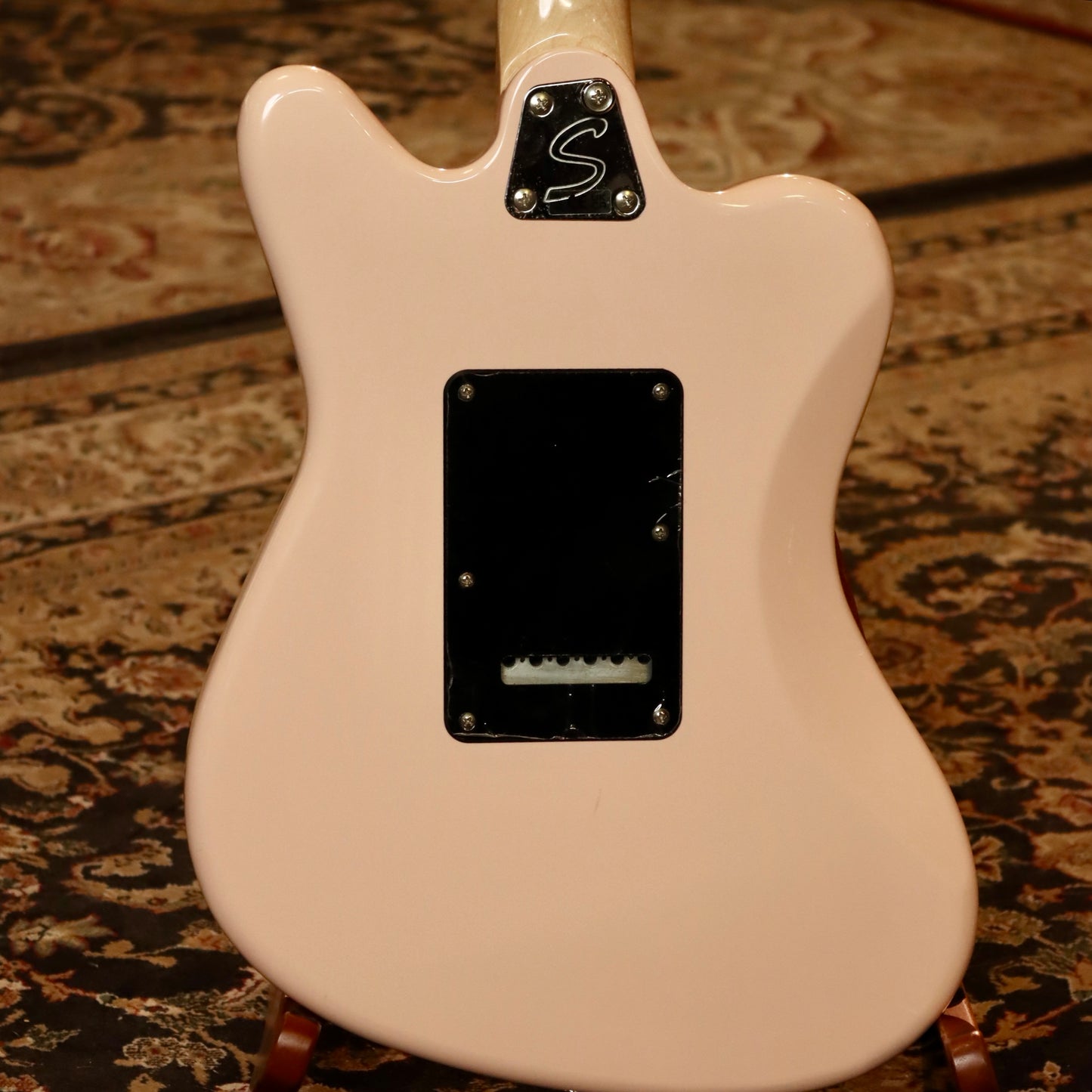 Squier Paranormal Super-Sonic (Shell Pink)