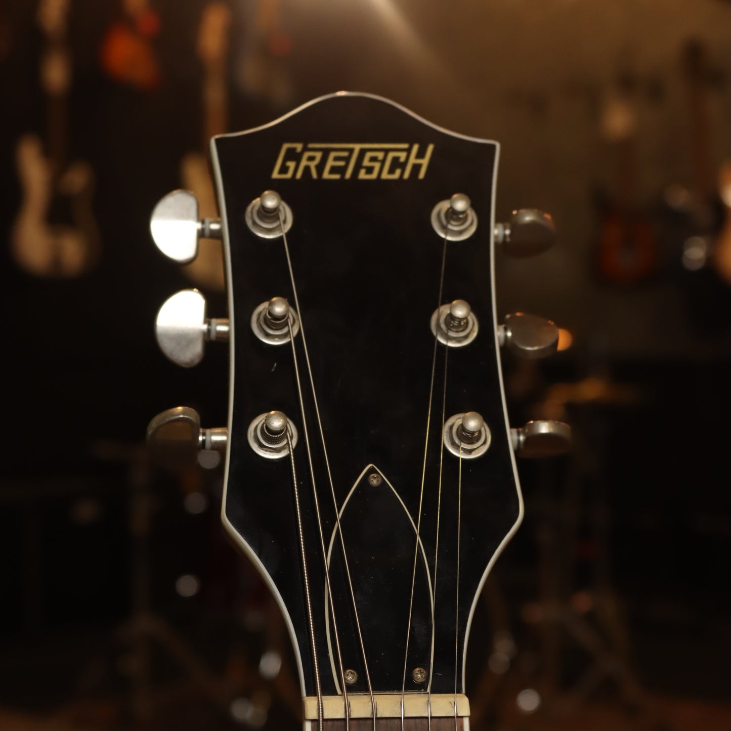 Gretsch G2655T Streamliner Center-Block Junior Semi-Hollow Body Electric Guitar with Bigsby (Gold Dust)