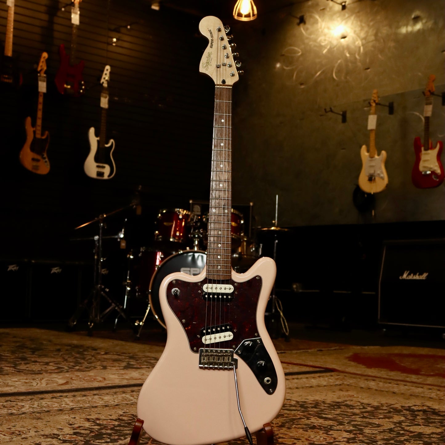 Squier Paranormal Super-Sonic (Shell Pink)