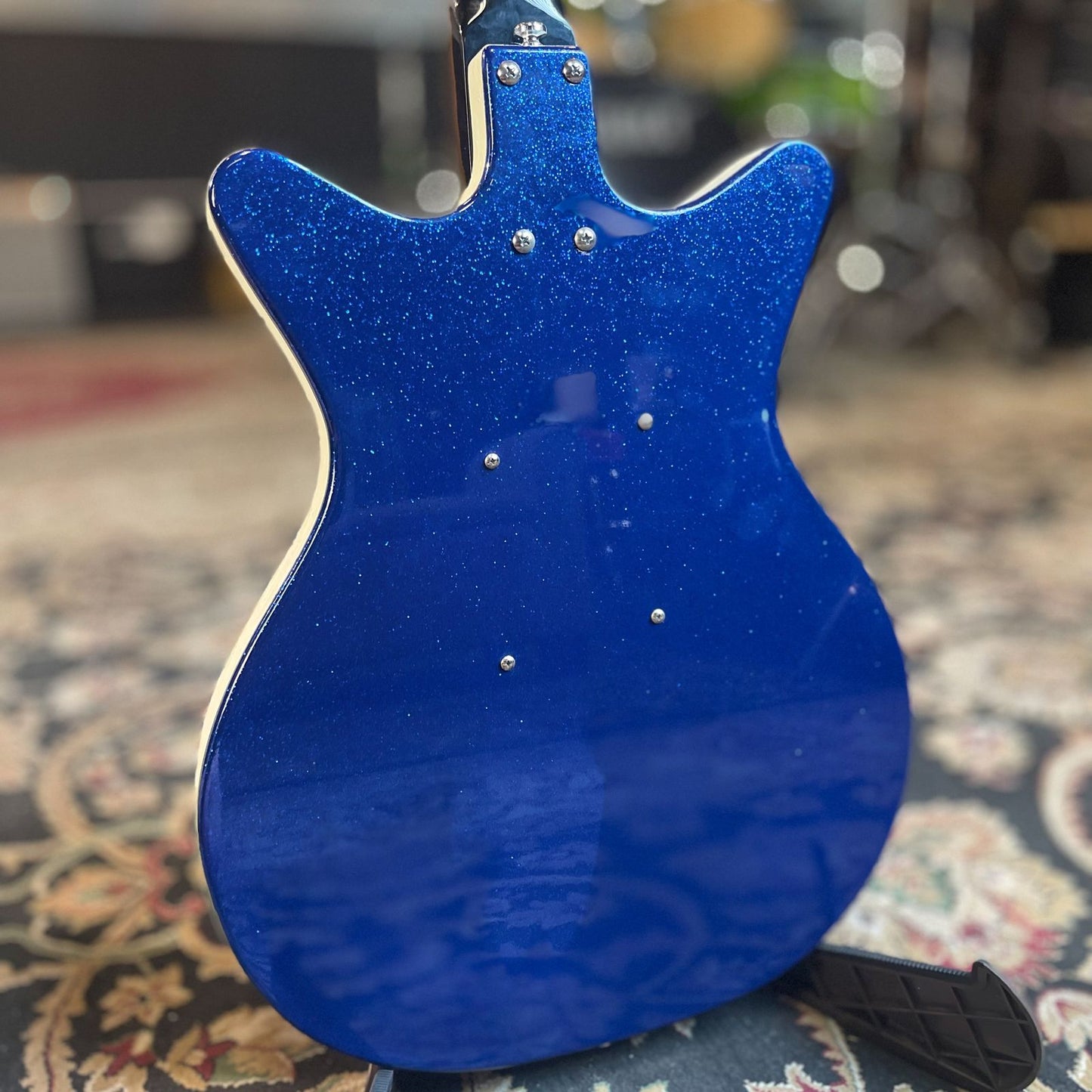 Danelectro DC '59 NOS Deep Blue Metalflake FPM26
