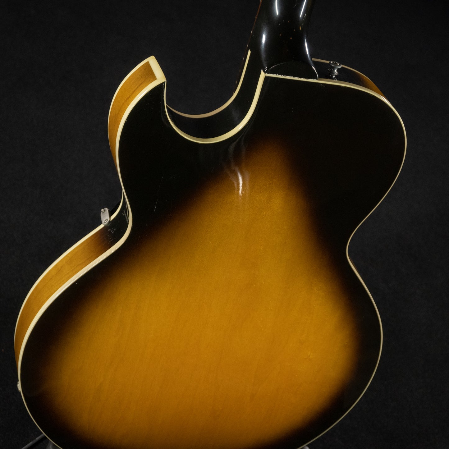 Gibson ES-135 P-100 Semi-Hollow Body Electric Guitar Vintage Sunburst (USED)